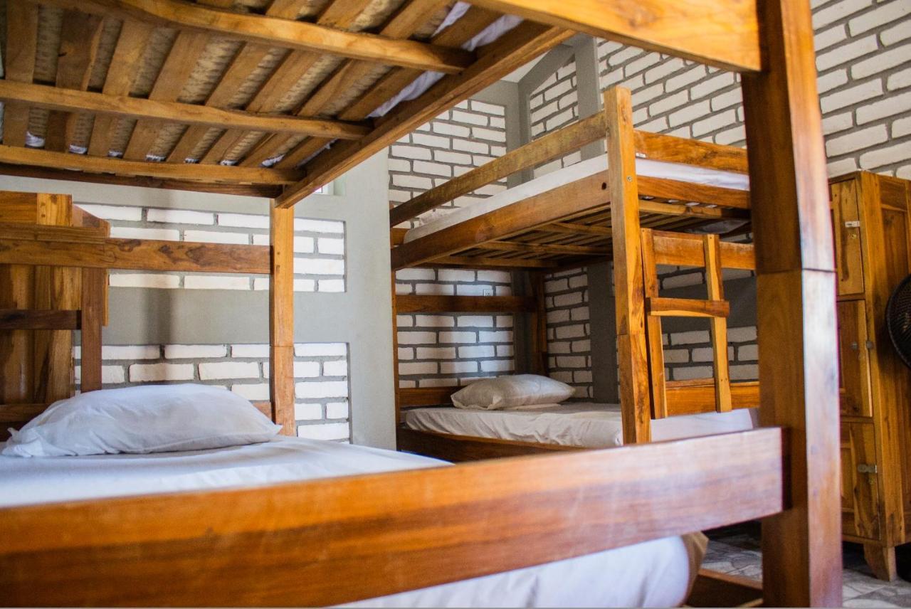 The Barrel Hostel Popoyo Exterior photo